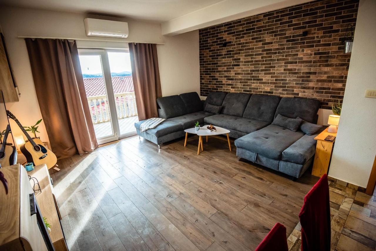 Apartman Fjaka Sibenik Luaran gambar